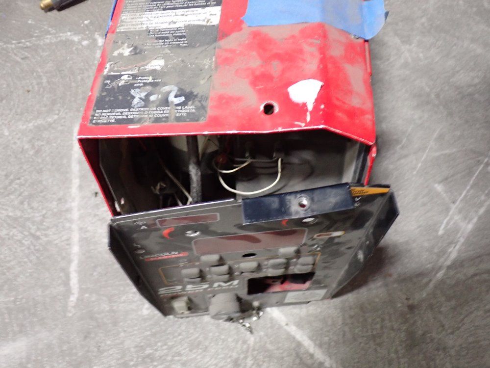 Lincoln 25 Amps Wire Feeder - 25m Powerfeed