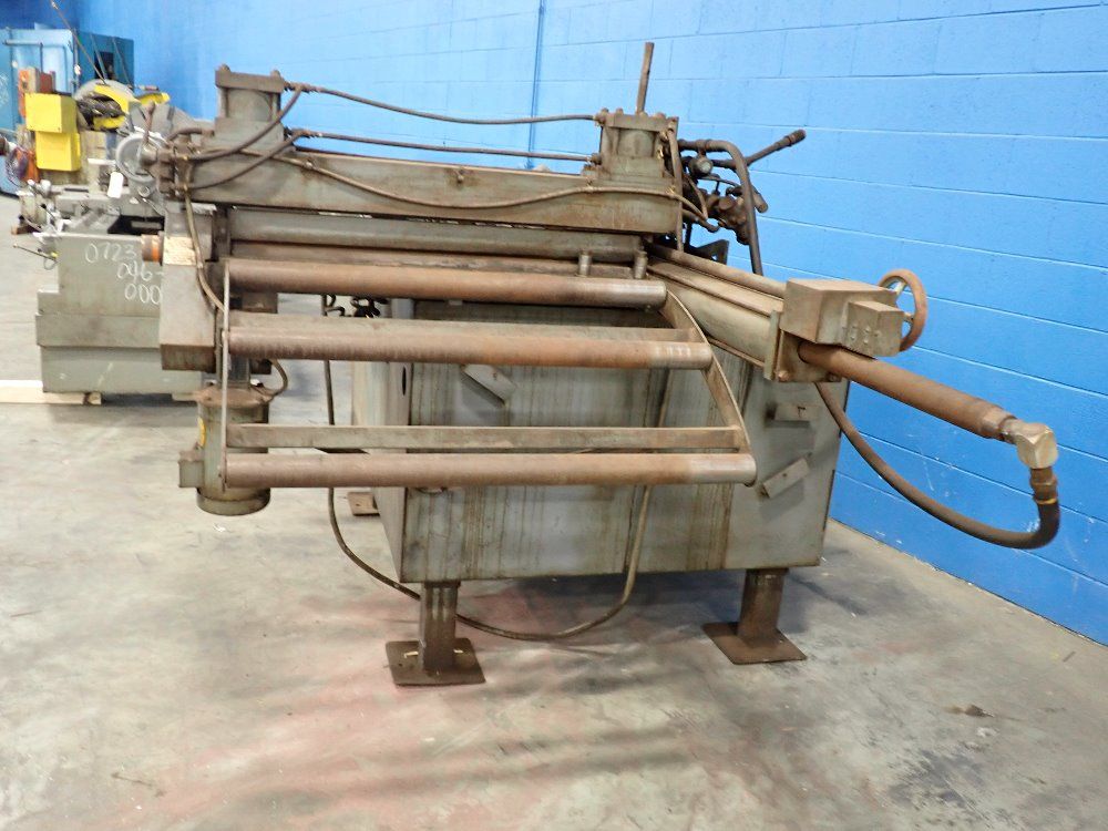 Dallas Feederstraightener