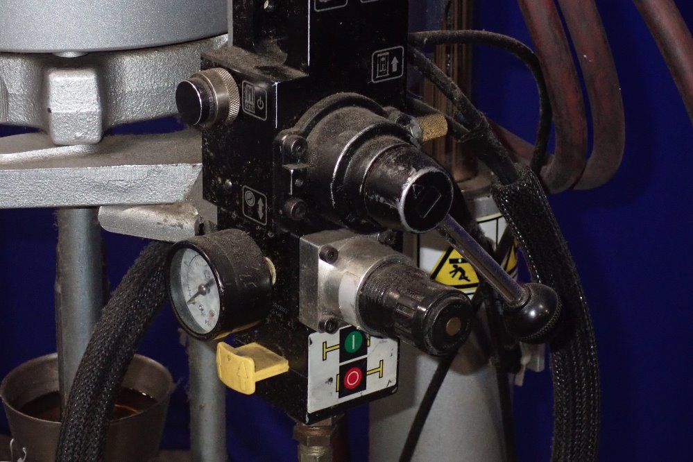 Graco Sealant Pump - C38