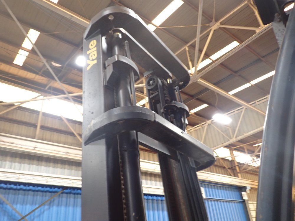 Yale 15,500lbs Diesel Forklift - Gdp155vxnjjv126
