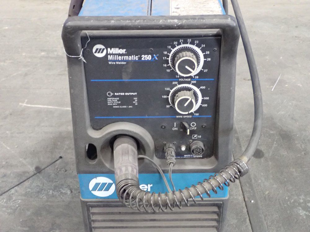 Miller 7.7kw Welder - Millermatic250