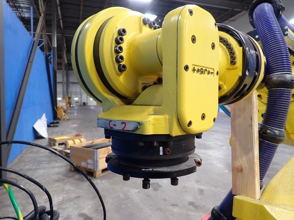 Used Fanuc 2017 Fanuc R2000ib 210f Robot | HGR Industrial Surplus