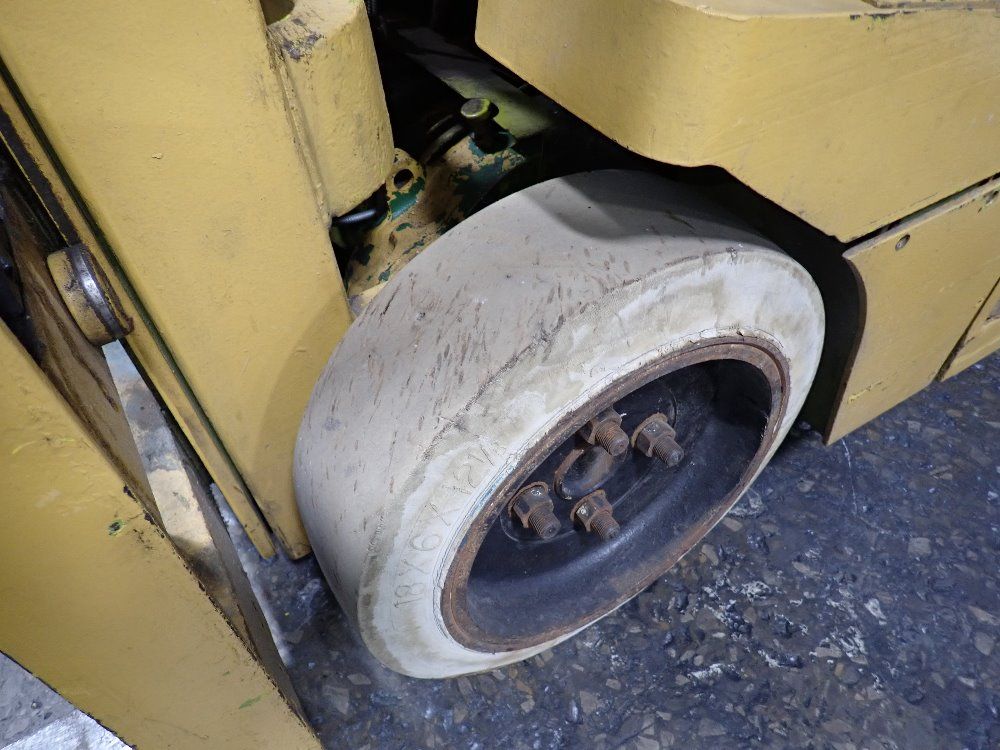 Clark 2300# Electric Forklift - Tw25b