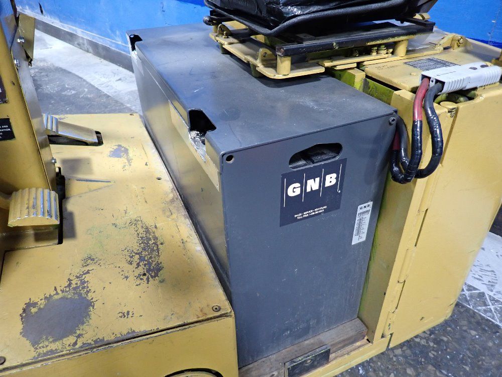 Clark 2300# Electric Forklift - Tw25b