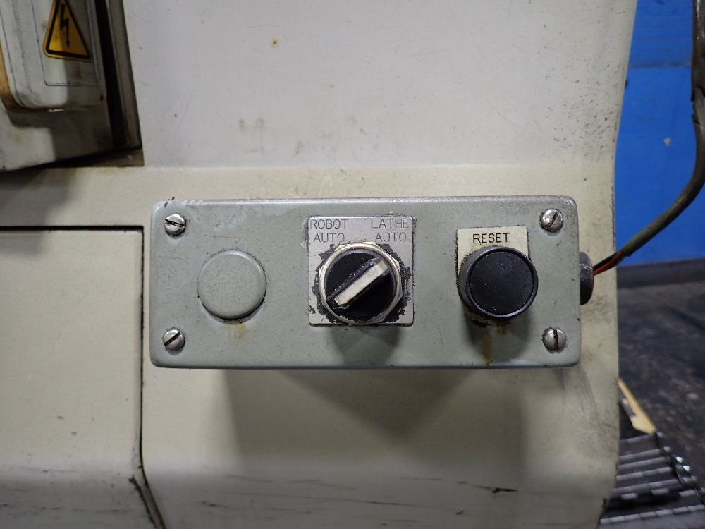 Daewoo Cnc Lathe - Puma 240b