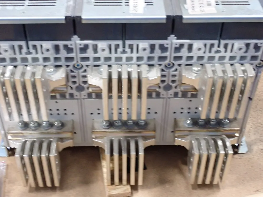 Siemens Gamesa 4000 Amp/600 V Power Circuit Breaker - 3wl5340-4f3-a17