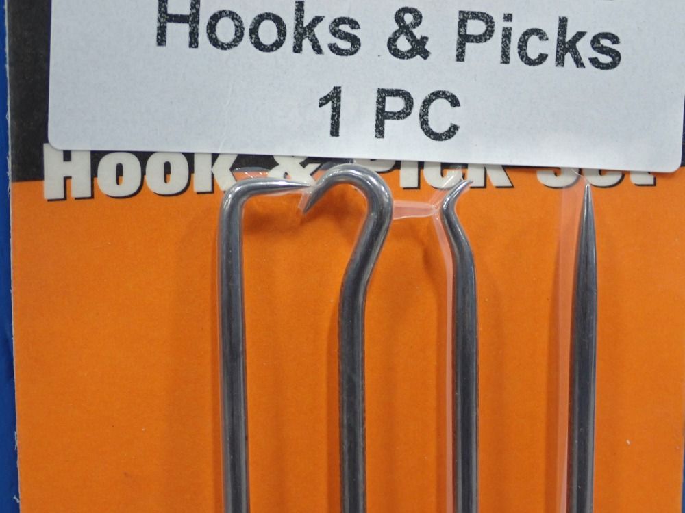 Ullman 4 Piece Hooks  Picks