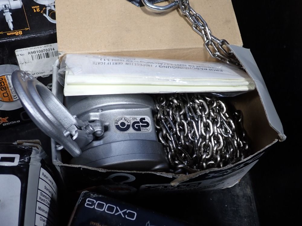 Kito Chain Hoist - Cx1a0228