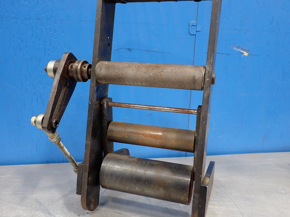  Feed Attachment