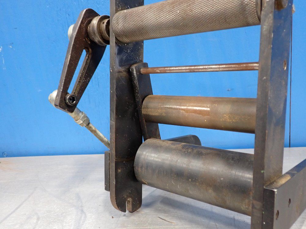  Feed Attachment