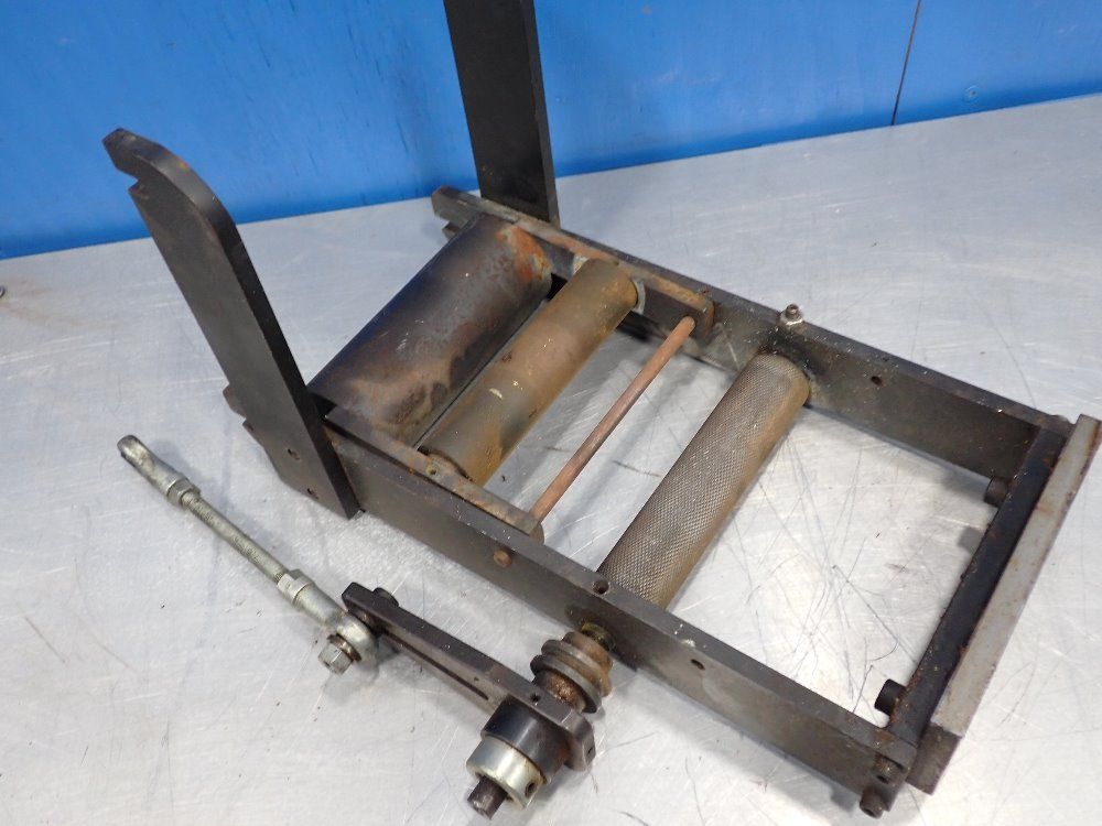  Feed Attachment