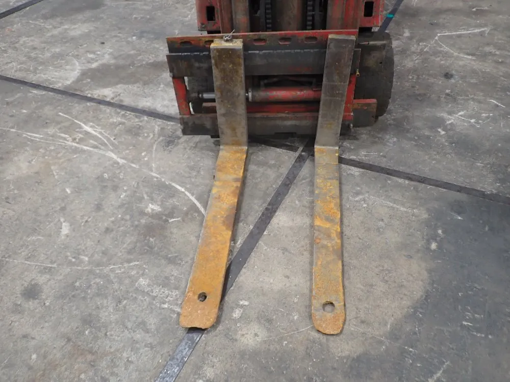 Clark 2275lbs Propane Forklift - C500-30