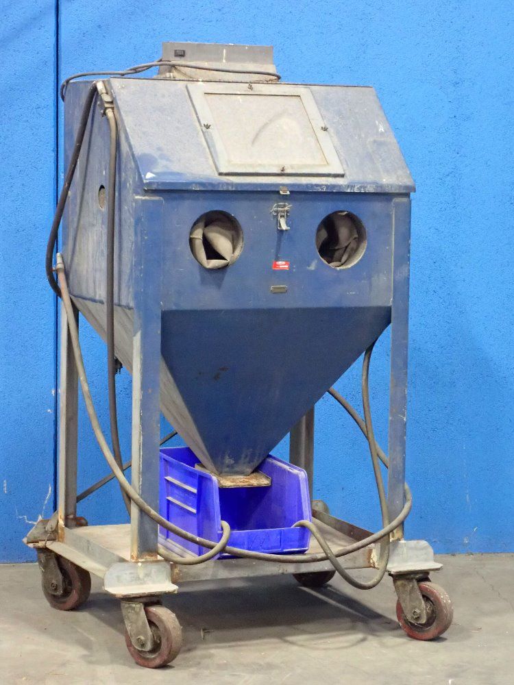 Dayton Electric Mfg. Co. Sand Blast Cabinet - 3z849