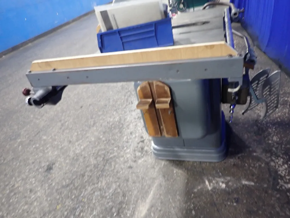 Rockwell 10" Table Saw - 34-450