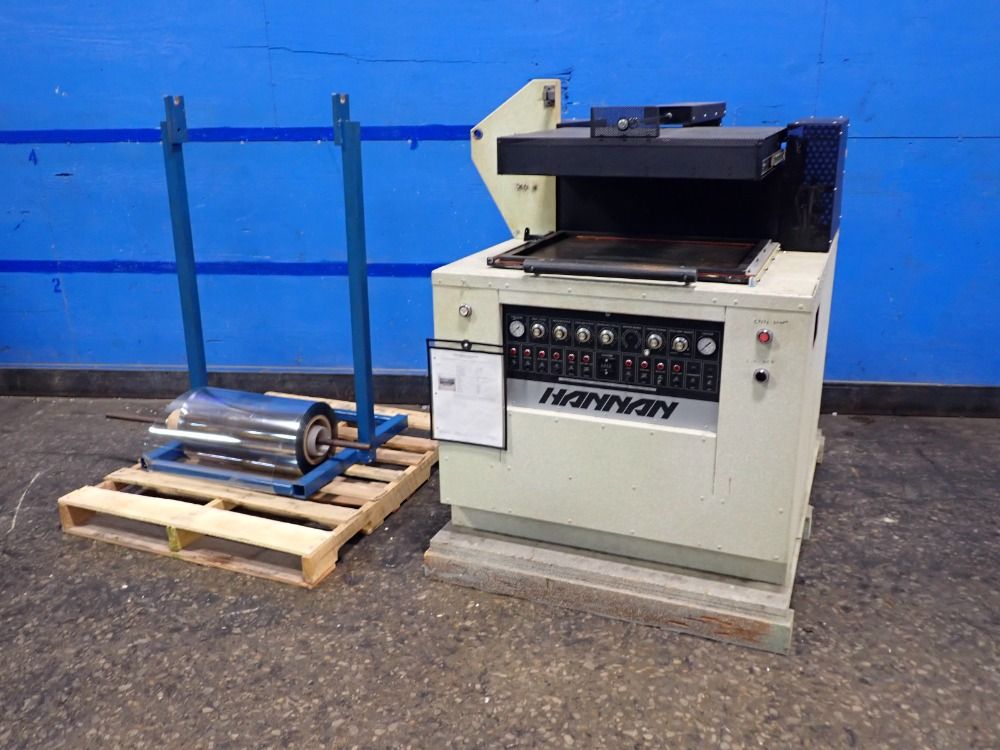 Hannan 20" X 25" Vacuum Former - 420.0