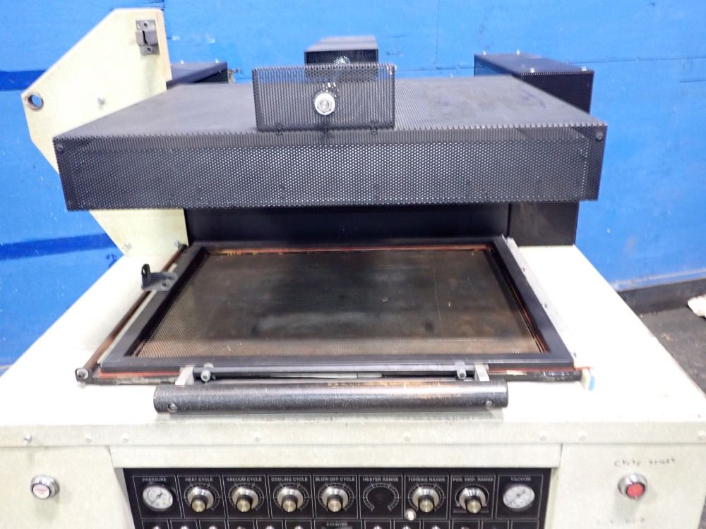 Hannan 20" X 25" Vacuum Former - 420.0