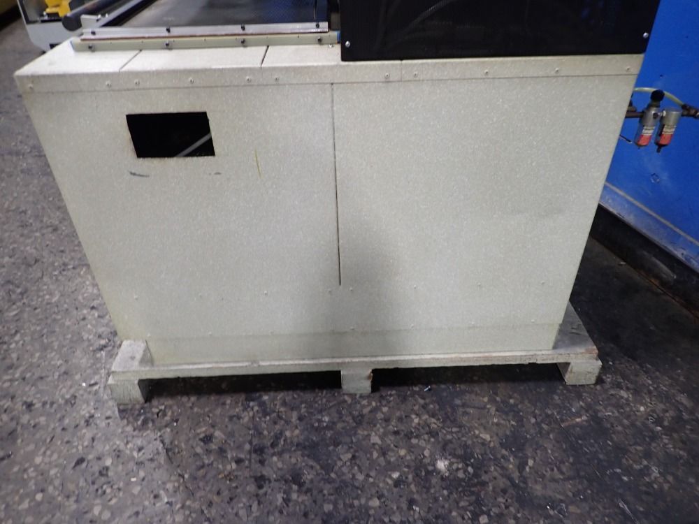 Hannan 20" X 25" Vacuum Former - 420.0
