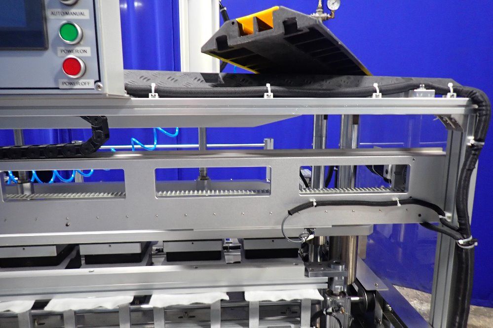 Sinoped 49" X 70" Semi Auto Forming Machine