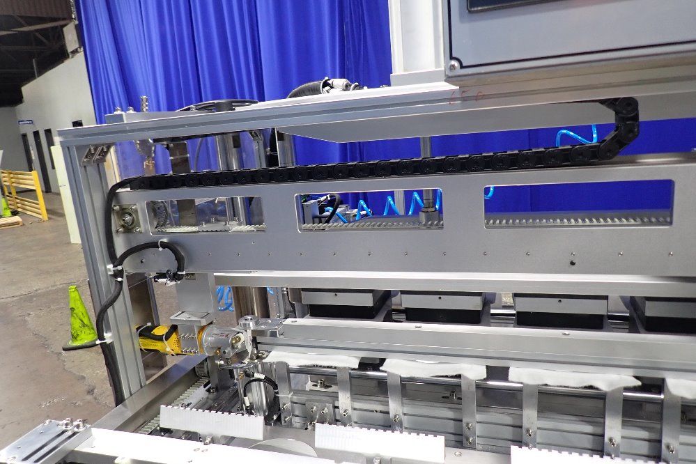 Sinoped 49" X 70" Semi Auto Forming Machine