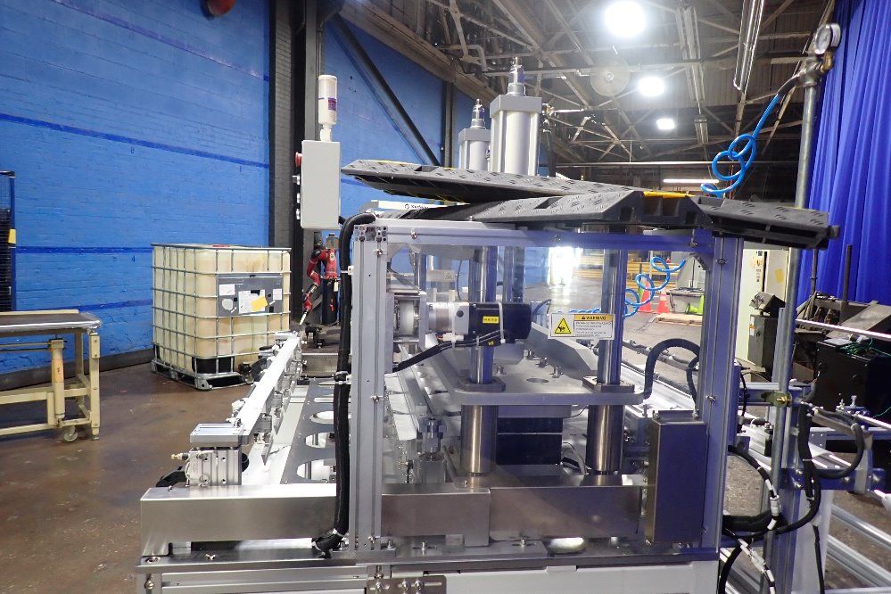 Sinoped 49" X 70" Semi Auto Forming Machine