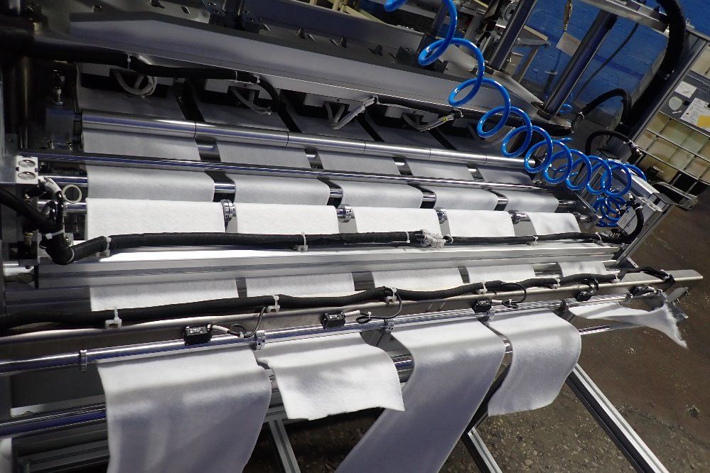 Sinoped 49" X 70" Semi Auto Forming Machine