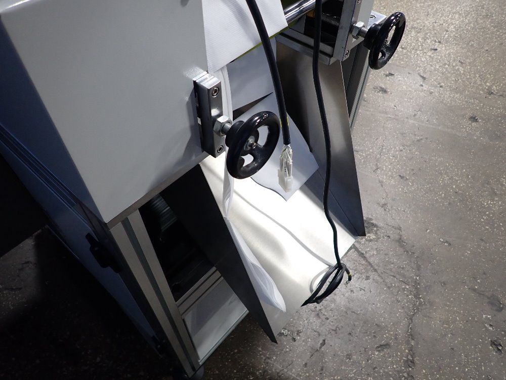 Sinoped Auto Cup Mask Covering Machine