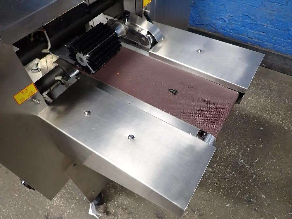 Sinoped Pillow Packing Machine - 0xd-280