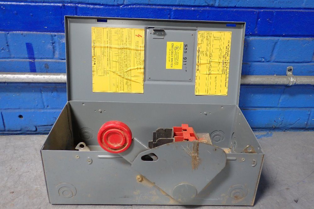 Cutler Hammer 30 Amp / 600 Vac Fusible Disconnect - Dh3610gk