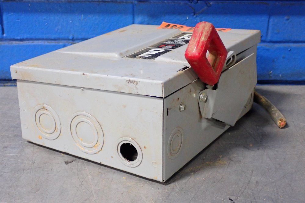 General Electric 30 Amp / 600 V Fusible Disconnect - Thn3361