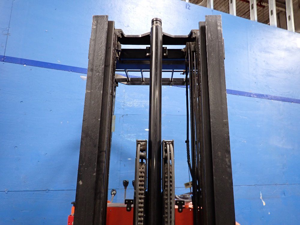 Raymond 3000 Lbs Electric Lift - 20i-r30tt