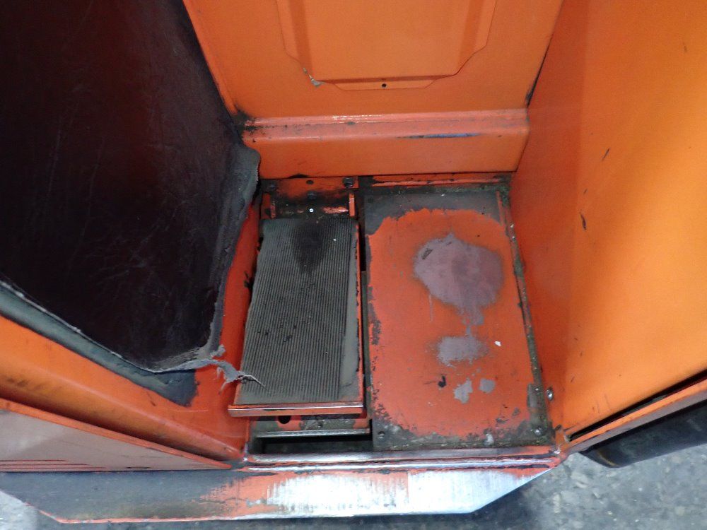 Raymond 3000 Lbs Electric Lift - 20i-r30tt