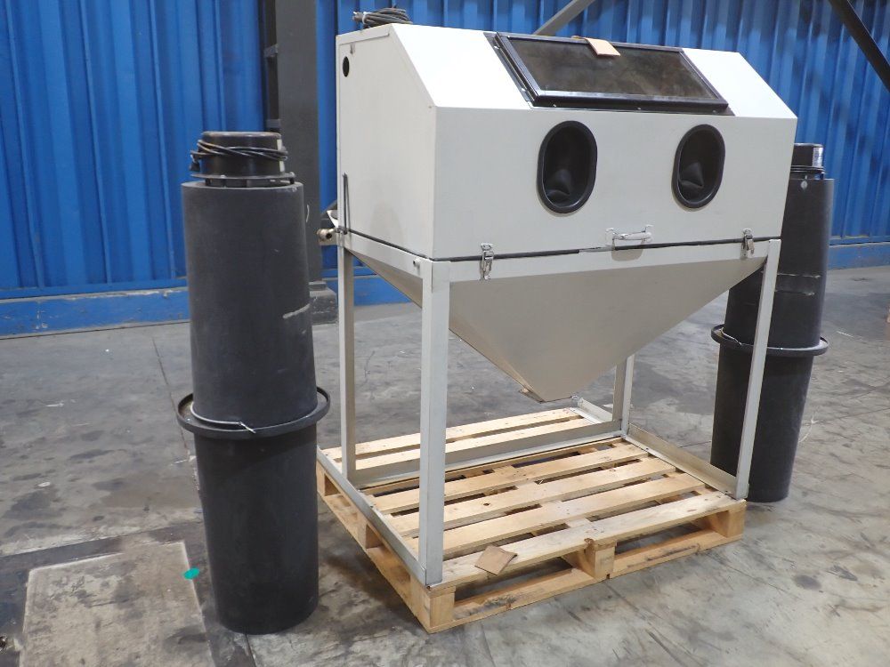 Cyclone 24x12 Sand Blast Machine