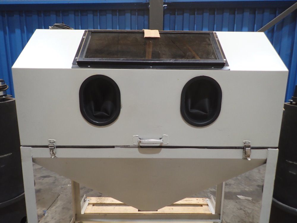 Cyclone 24x12 Sand Blast Machine