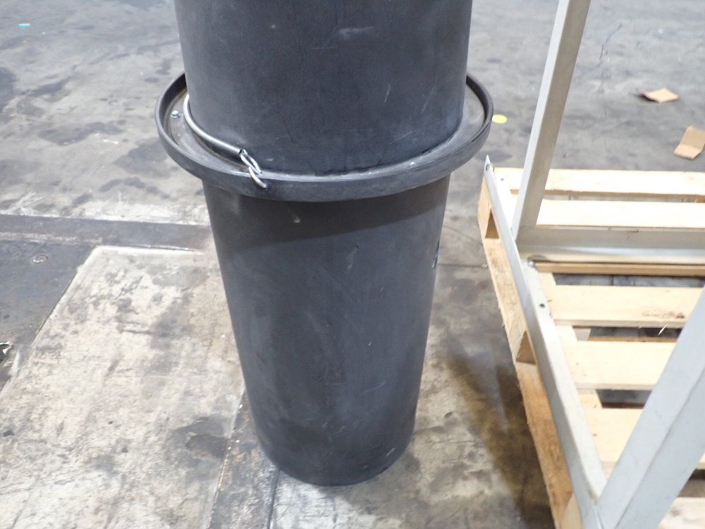 Cyclone 24x12 Sand Blast Machine