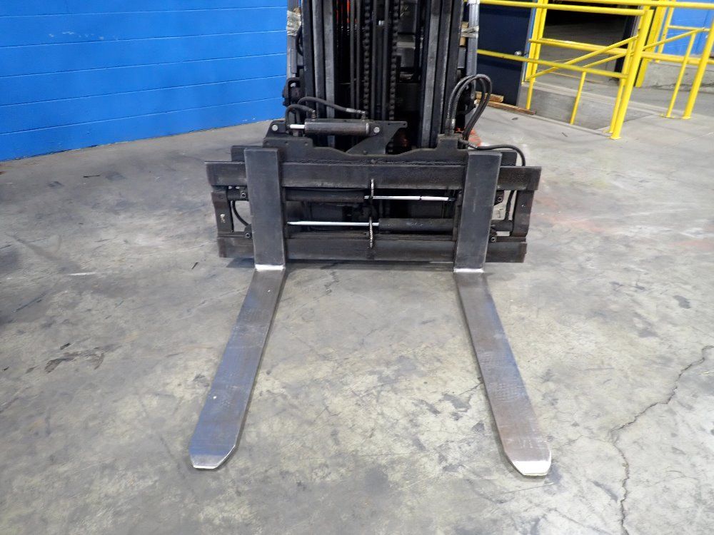 Toyota 5100# Propane Forklift - 7fgcu30