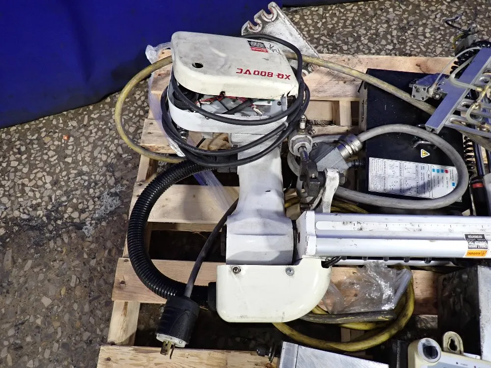 Star Sprue Picker Robot - Xq-800v