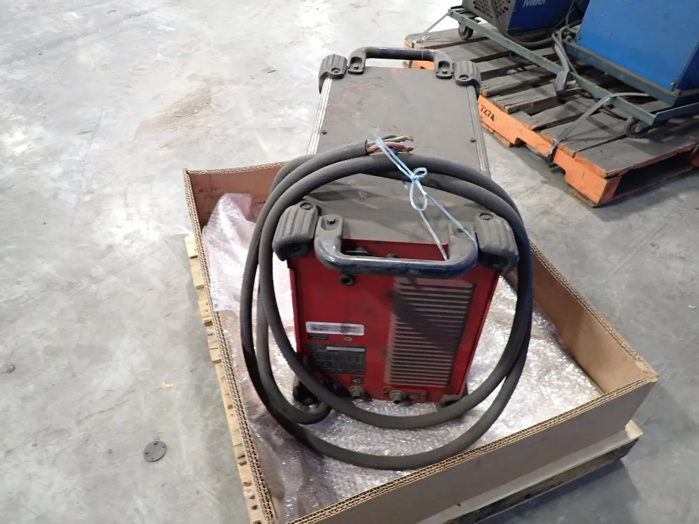 Lincoln Power Wave Welder - Power Wave C300