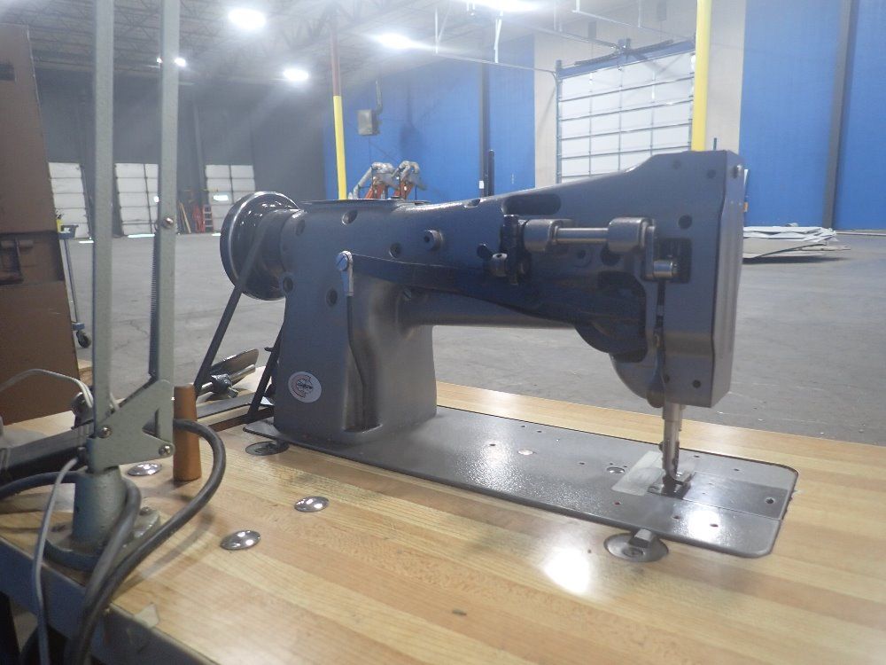 Consew Sewing Machine  Work Table Wlight