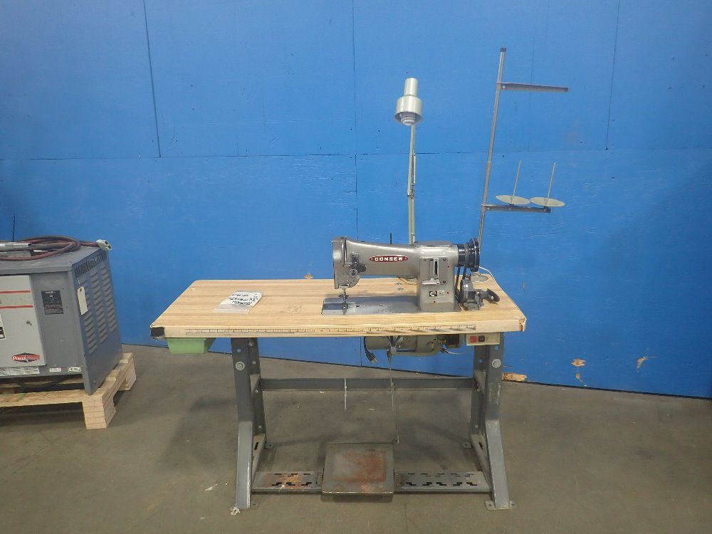 Consew Sewing Machine  Work Table Wlight