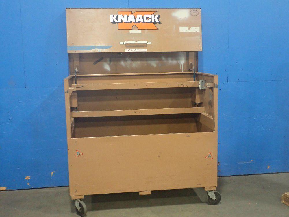 Knaack Mfg. Co. 47.8 Cu. Ft. Portable Jobsite Box - Storage Master 89