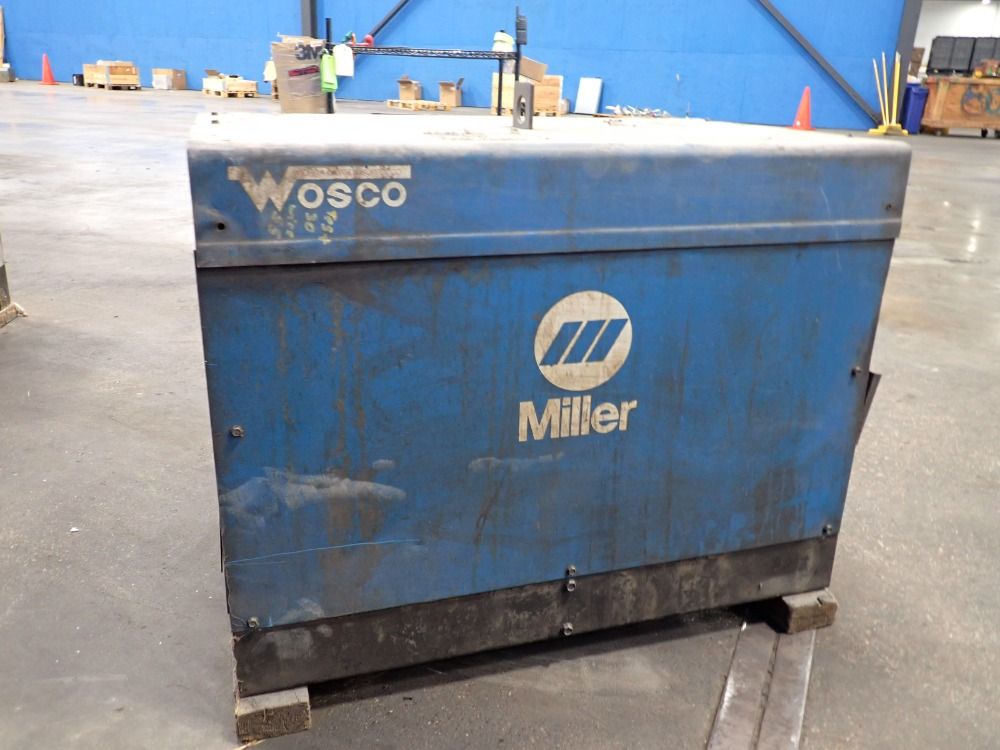 Miller Welder - Deltaweld 451