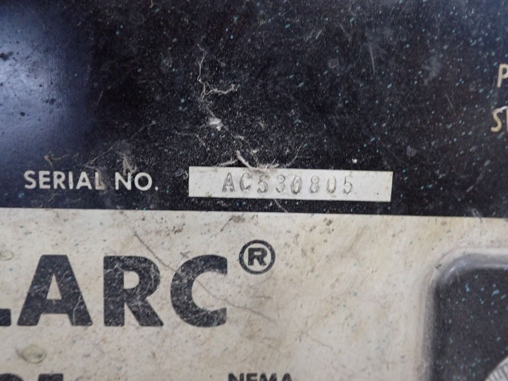 Lincoln Arc Welder - R35-325