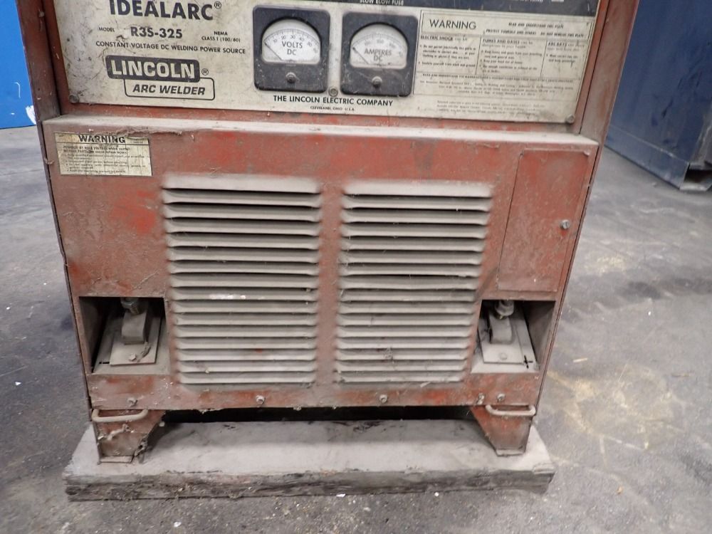 Lincoln Arc Welder - R35-325