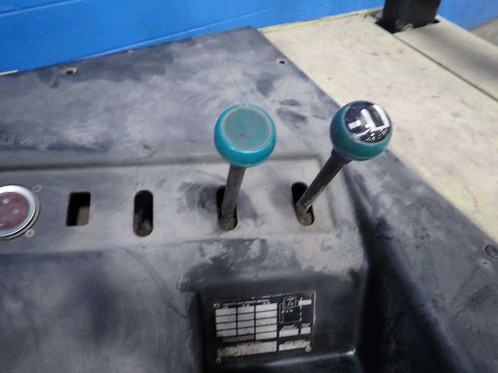 Crown 3700# Stand Up Electric Fork Lift - 40rctt-s