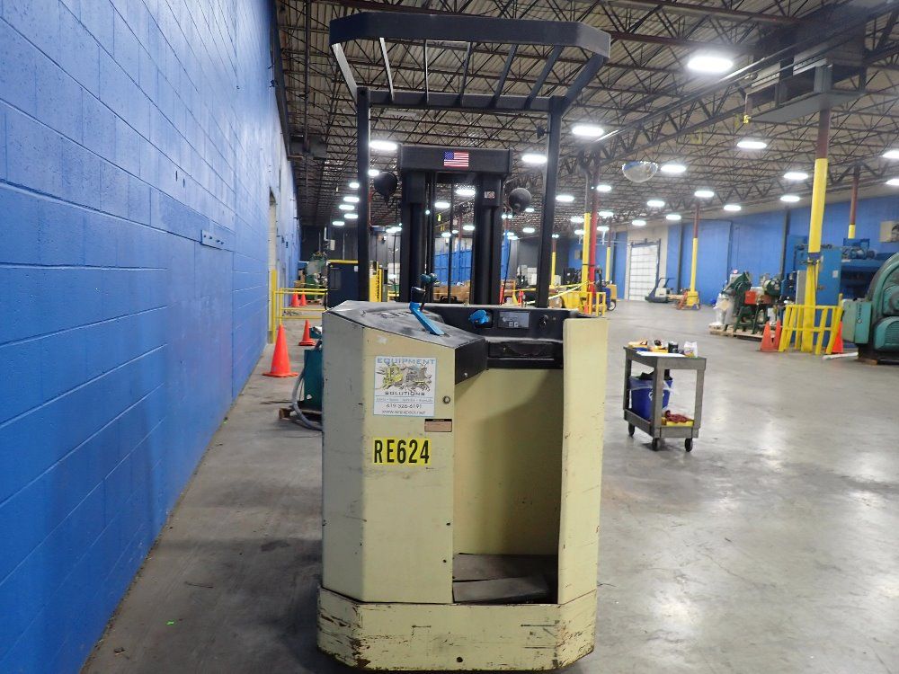 Crown 3700# Stand Up Electric Fork Lift - 40rctt-s