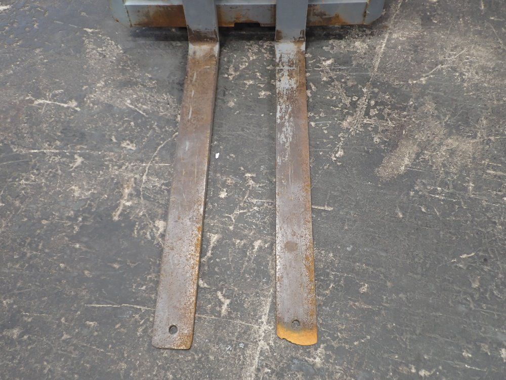 Toyota 1500lbs Propane Forklift - 40-2fg9