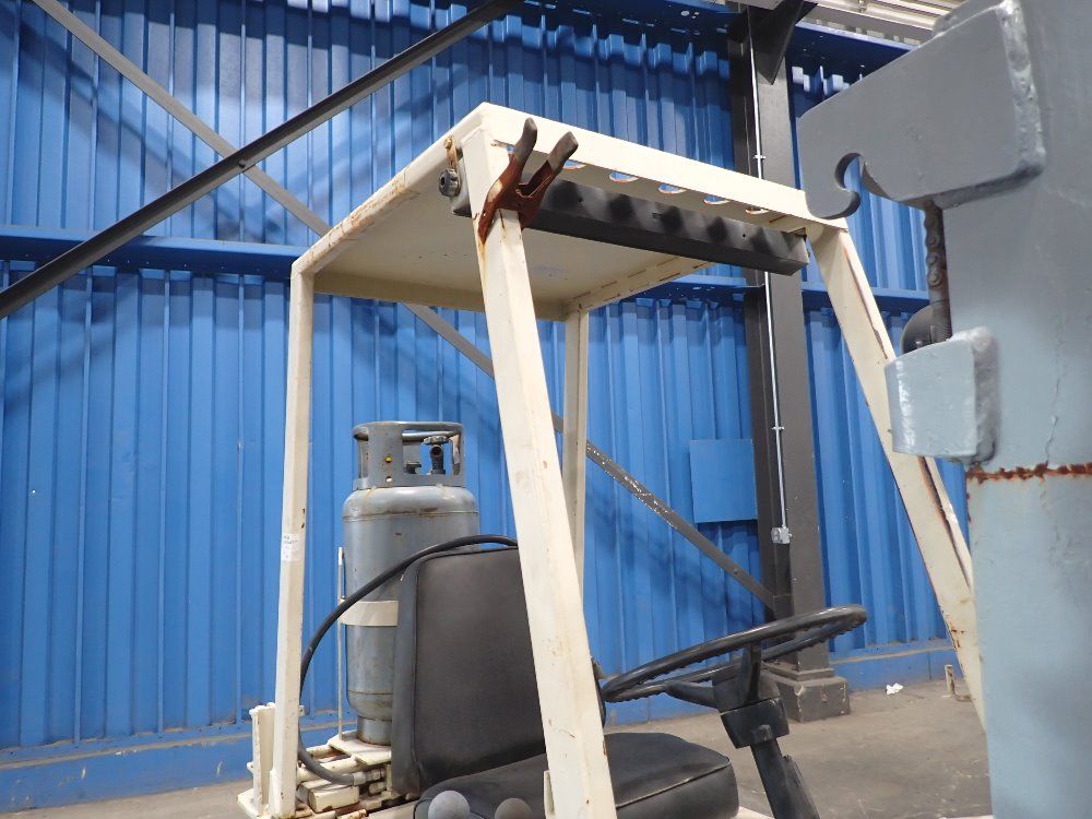 Toyota 1500lbs Propane Forklift - 40-2fg9