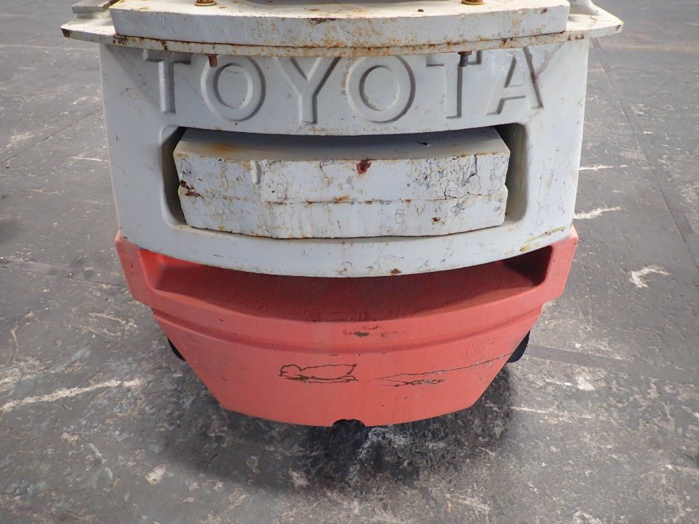 Toyota 1500lbs Propane Forklift - 40-2fg9