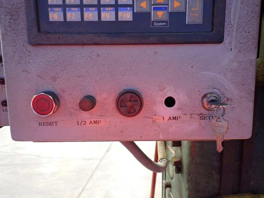 Snow 26"x 11" Tapper - Ta3rm