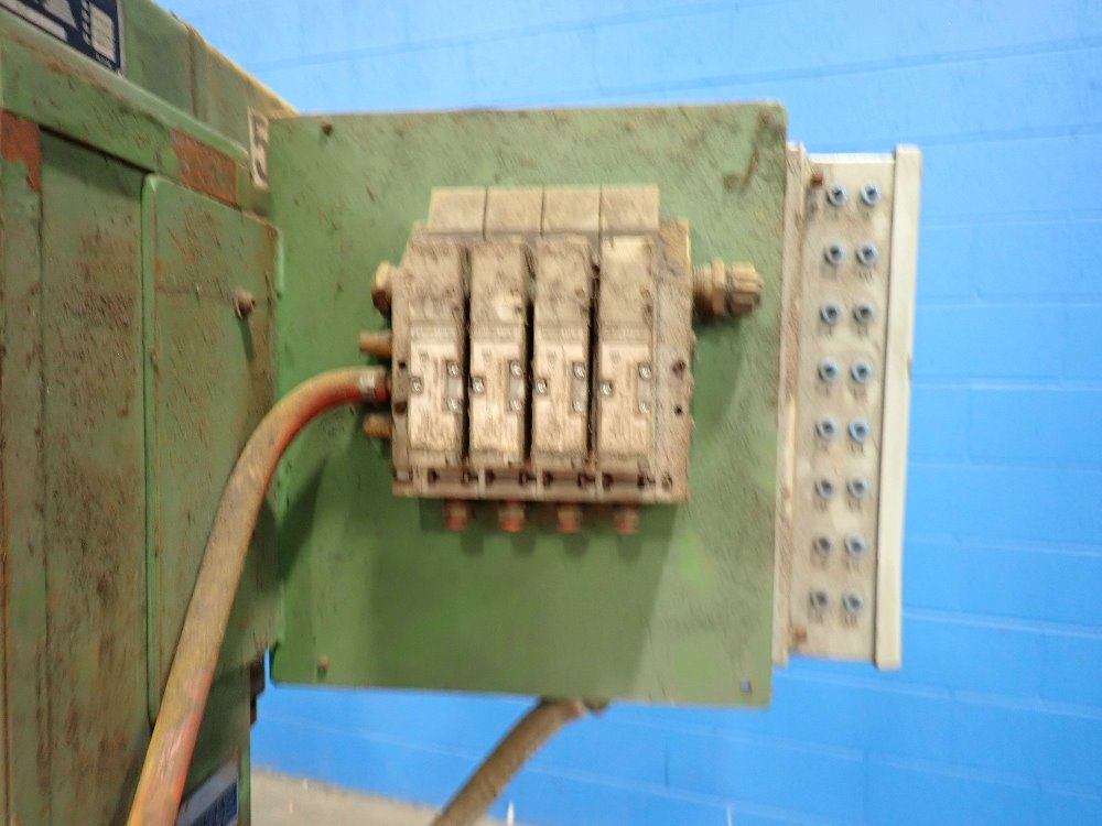 Snow 26"x 11" Tapper - Ta3rm